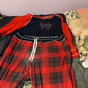 Cuddl Duds Red and Navy Pajama Set